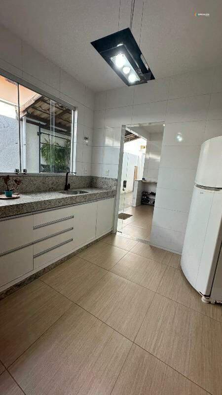 Casa, Boa Esperança, 4 Quartos, 5 Vagas, 4 Suítes