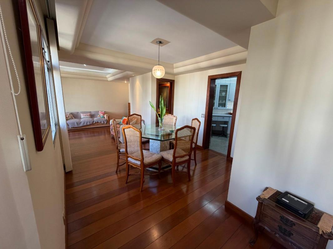 Apartamento, Cruzeiro, 4 Quartos, 2 Vagas, 1 Suíte