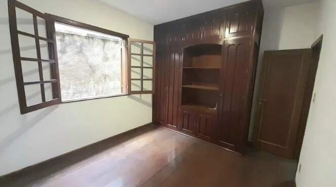 Casa, Santa Inês, 5 Quartos, 2 Vagas, 1 Suíte