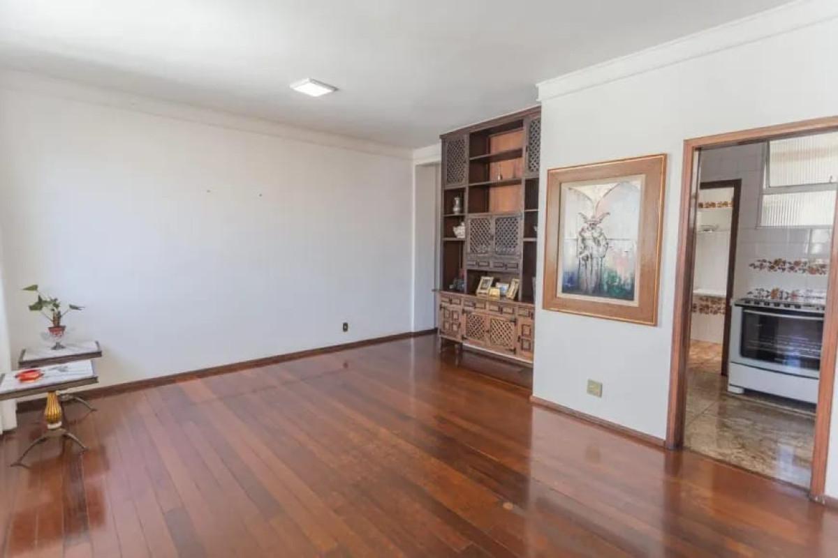 Apartamento, Vila Paris, 4 Quartos, 2 Vagas, 1 Suíte