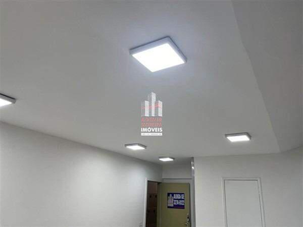 Sala, Funcionários