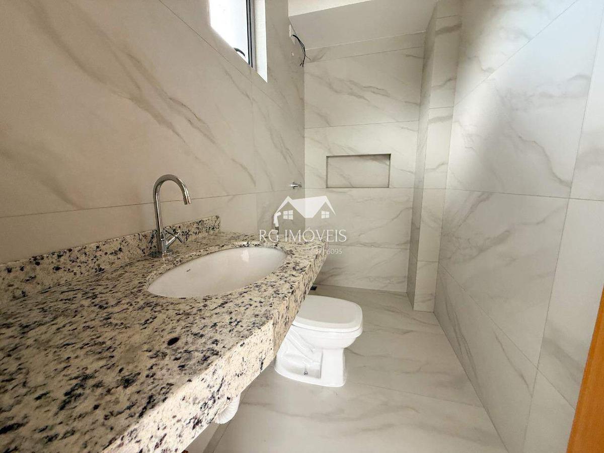 Cobertura, Barreiro, 3 Quartos, 2 Vagas, 1 Suíte