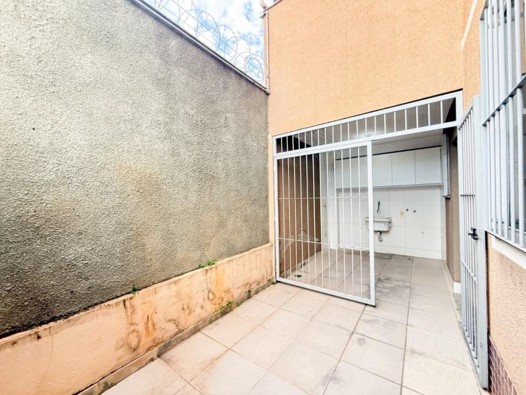 Apartamento, Parque Turistas, 2 Quartos, 1 Vaga
