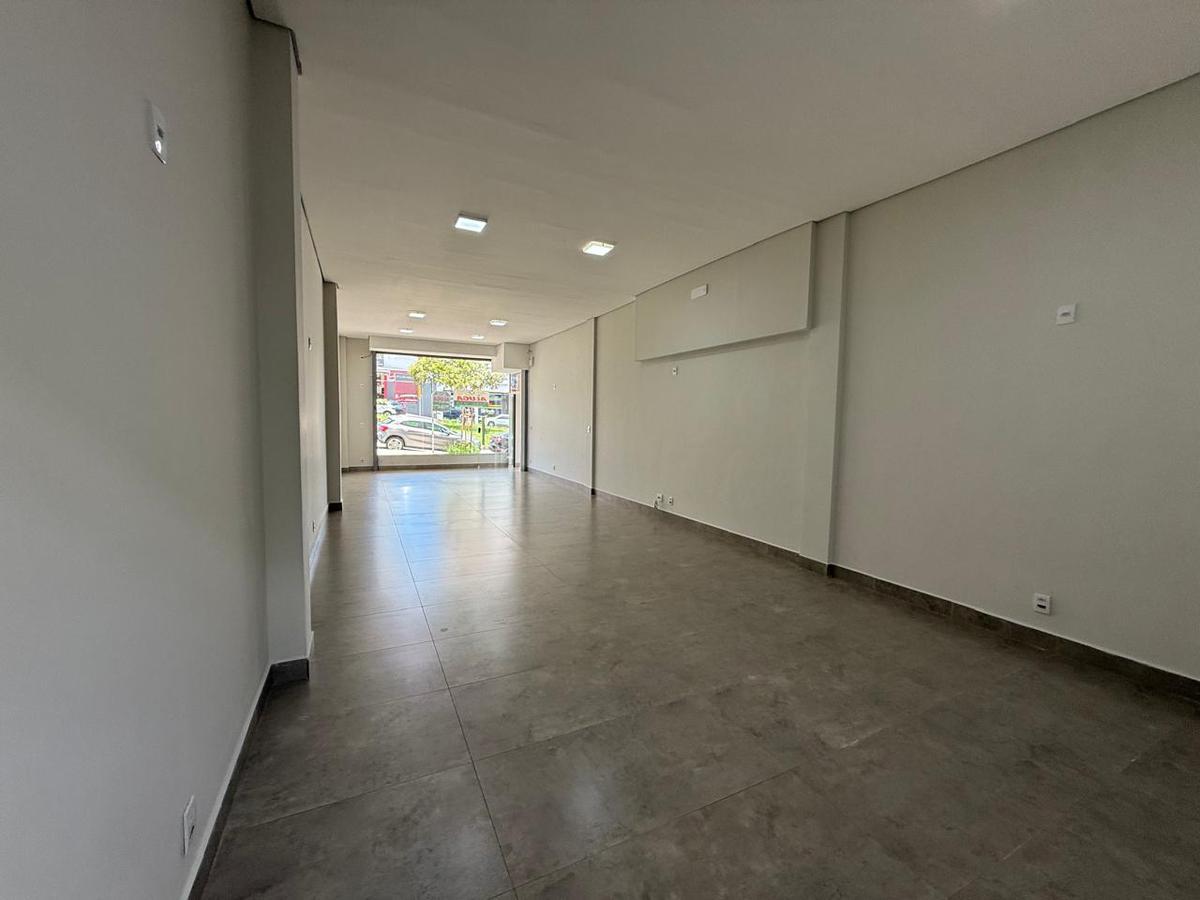 Andar, Castelo, 0 Quarto, 0 Vaga