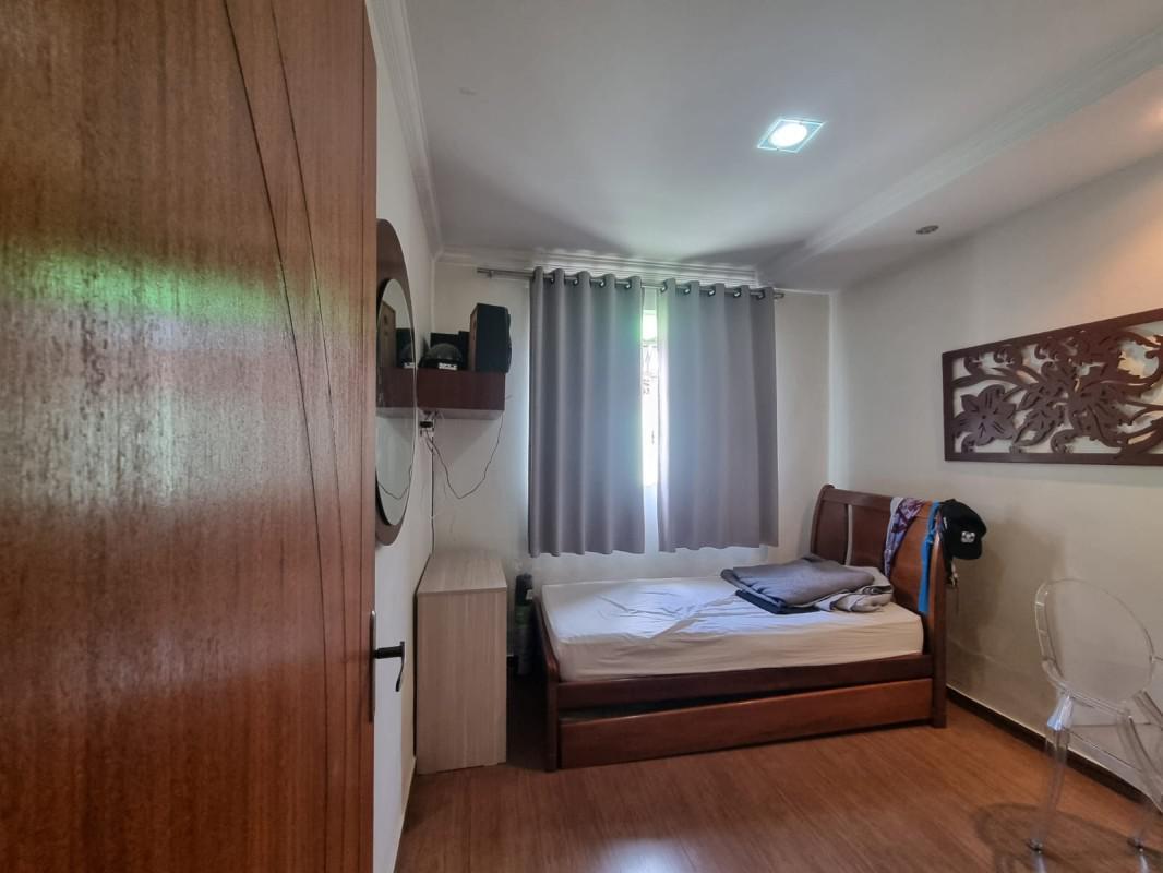 Casa, Jardim Riacho das Pedras, 4 Quartos, 5 Vagas, 1 Suíte