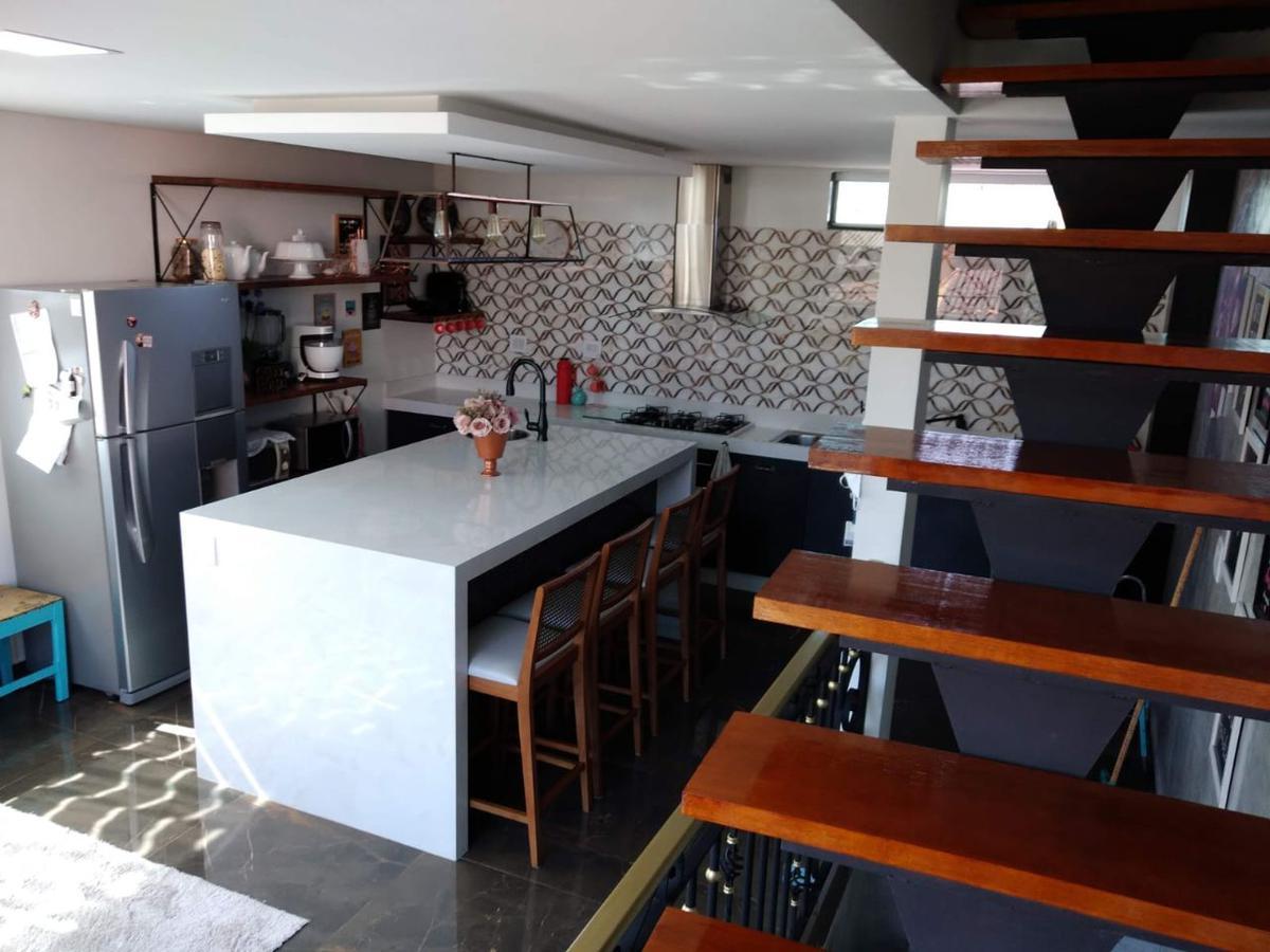Casa, Funcionários, 2 Quartos, 1 Vaga