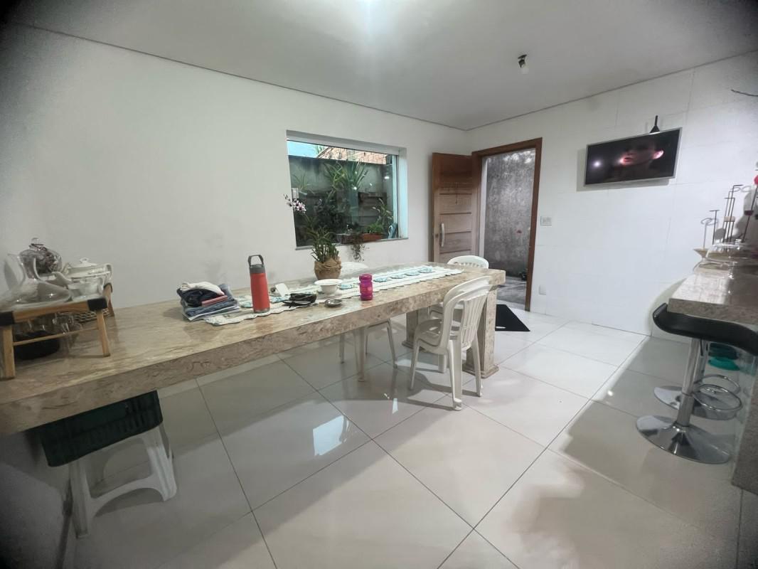 Casa, Novo Progresso, 4 Quartos, 15 Vagas, 3 Suítes