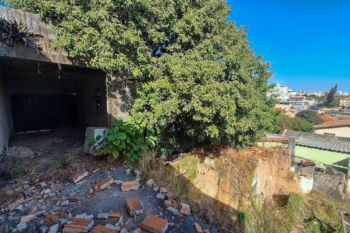 Lote, Paraíso, 0 Quarto, 0 Vaga