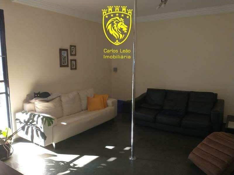 Casa, São José, 3 Quartos, 4 Vagas, 2 Suítes