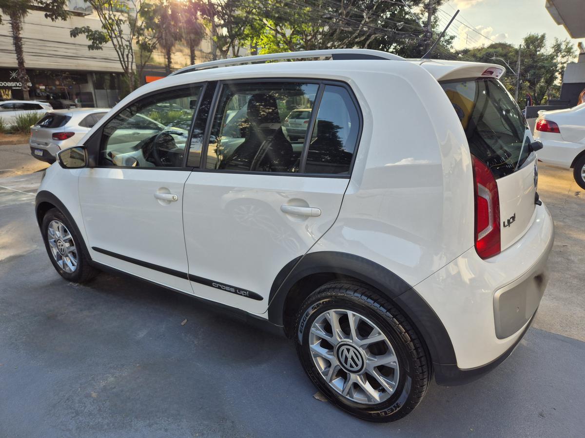 Volkswagen Up! Cross 1.0 Tsi Total Flex 12v 5p