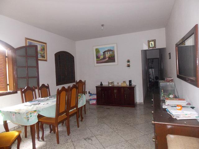 Casa, Betânia, 3 Quartos, 2 Vagas, 1 Suíte