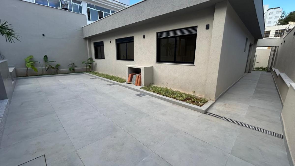 Casa, Santa Rosa, 3 Quartos, 2 Vagas, 1 Suíte