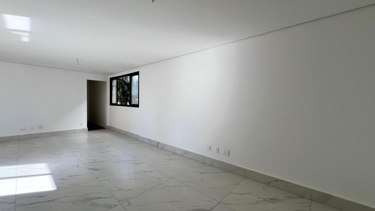 Apartamento, Savassi, 3 Quartos, 2 Vagas, 1 Suíte