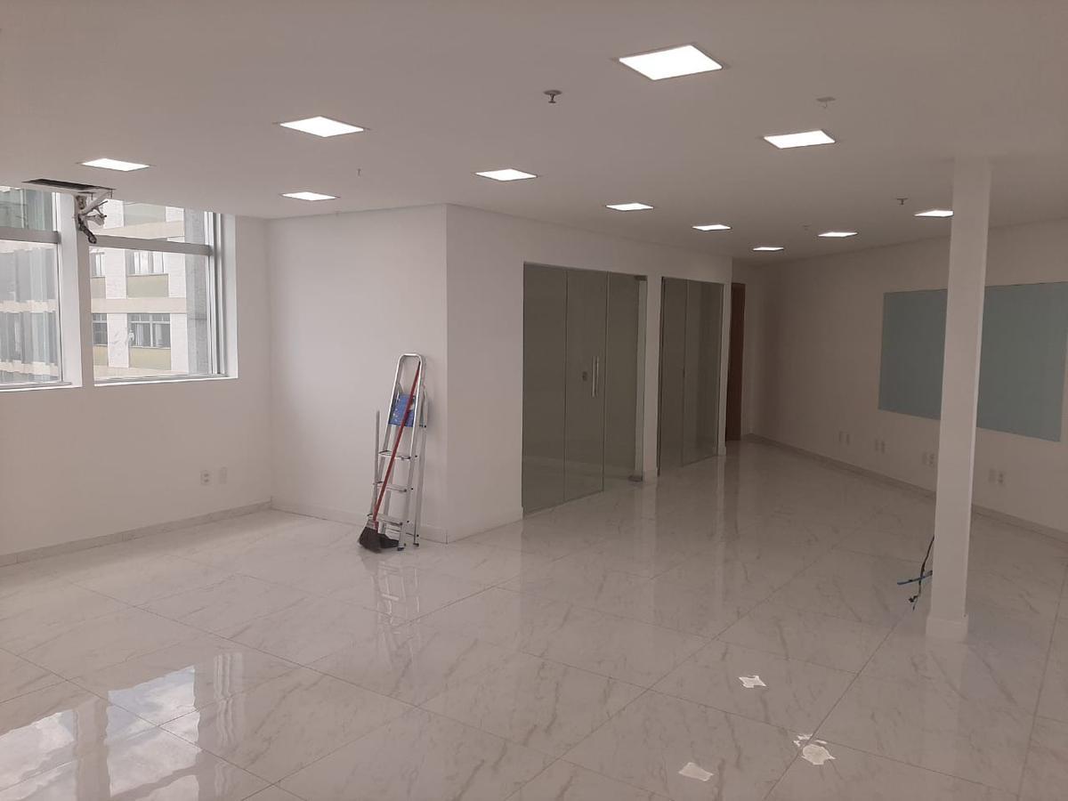 Andar, Barro Preto, 0 Quarto, 2 Vagas
