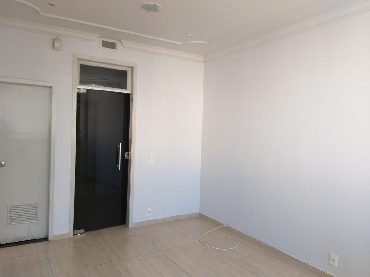 Sala, Centro, 0 Quarto, 0 Vaga