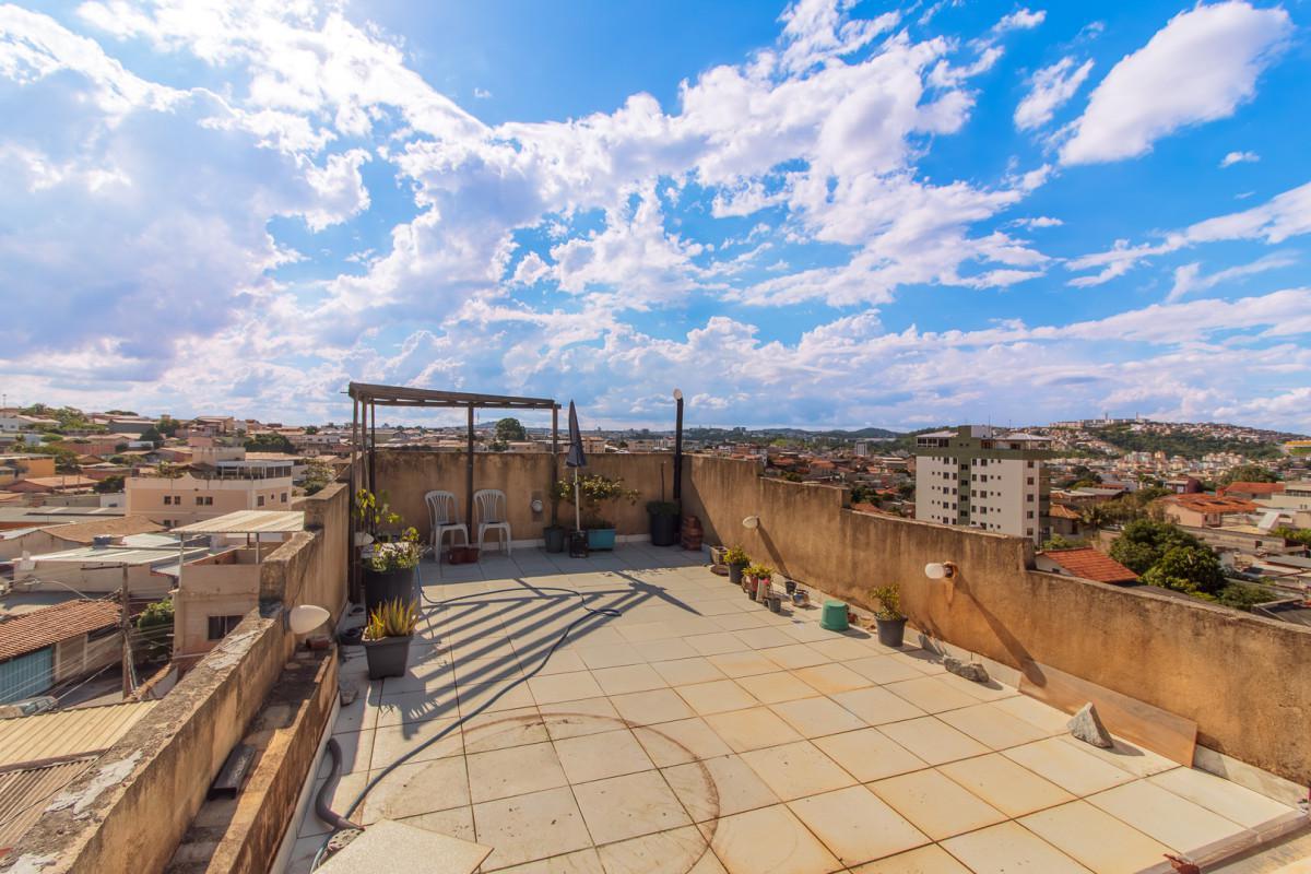 Casa, São Gotardo, 2 Quartos, 0 Vaga, 1 Suíte
