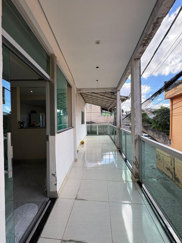 Casa, Castanheira (barreiro), 3 Quartos, 2 Vagas, 1 Suíte