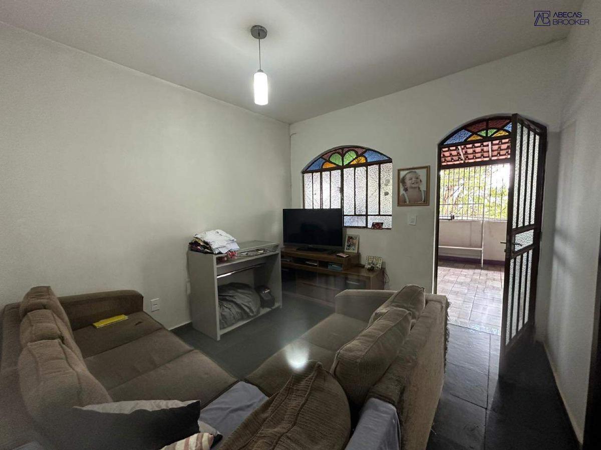 Casa, Flávio Marques Lisboa, 2 Quartos, 2 Vagas