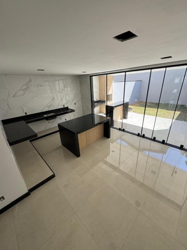 Casa, Jardim Brasília, 3 Quartos, 2 Vagas, 1 Suíte