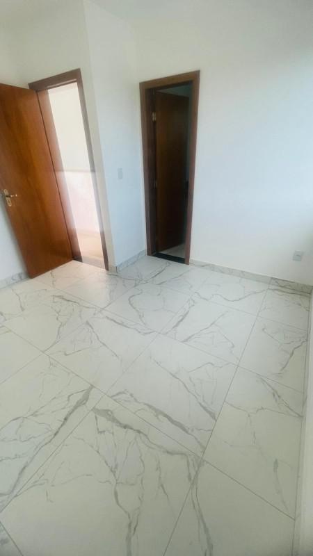 Cobertura, Coqueiros, 3 Quartos, 2 Vagas, 1 Suíte