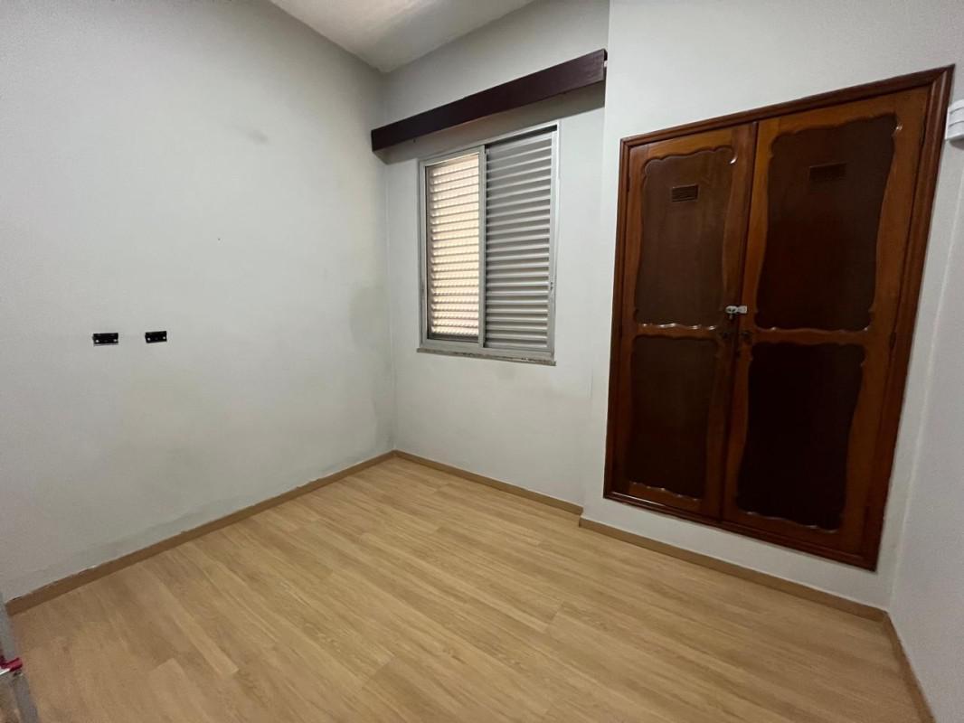 Casa, Carlos Prates, 3 Quartos, 2 Vagas