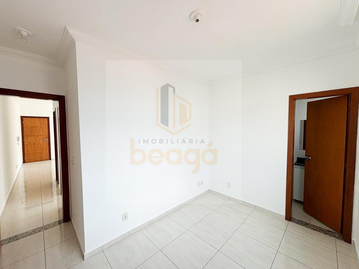 Apartamento, Castelo, 2 Quartos, 2 Vagas, 1 Suíte