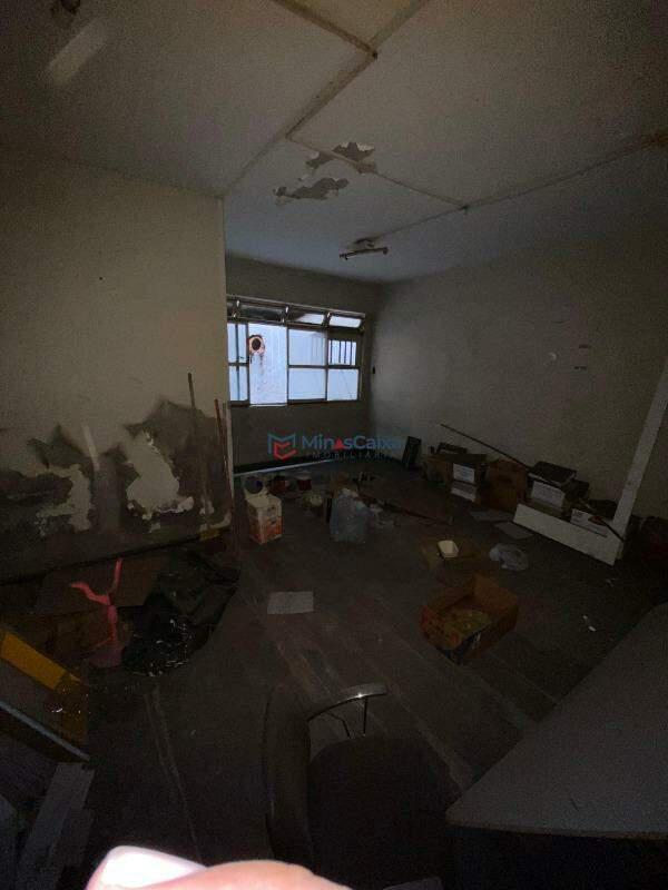 Sala, Centro, 0 Quarto, 0 Vaga