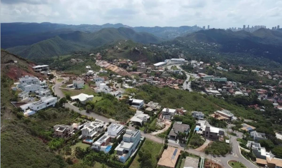 Lote, Mirante da Mata, 0 Quarto, 0 Vaga
