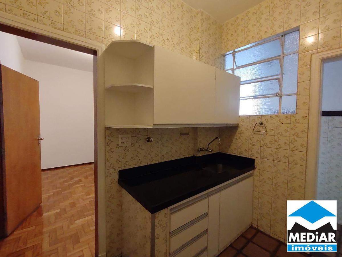 Apartamento, Centro, 2 Quartos, 0 Vaga