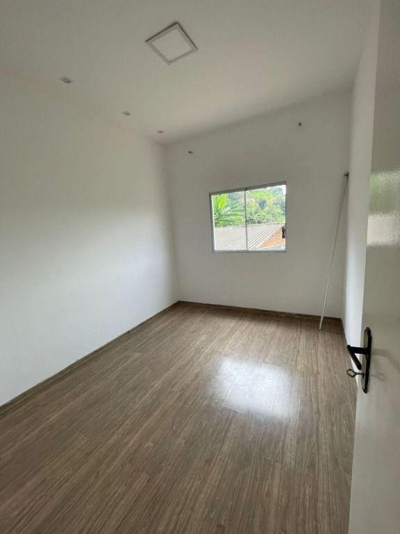 Casa, Terra Santa, 4 Quartos, 2 Vagas, 1 Suíte