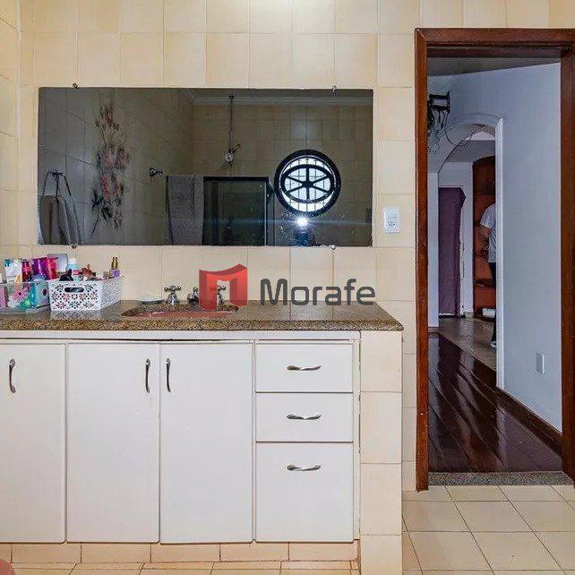 Casa, Nova Gameleira, 4 Quartos, 8 Vagas, 1 Suíte