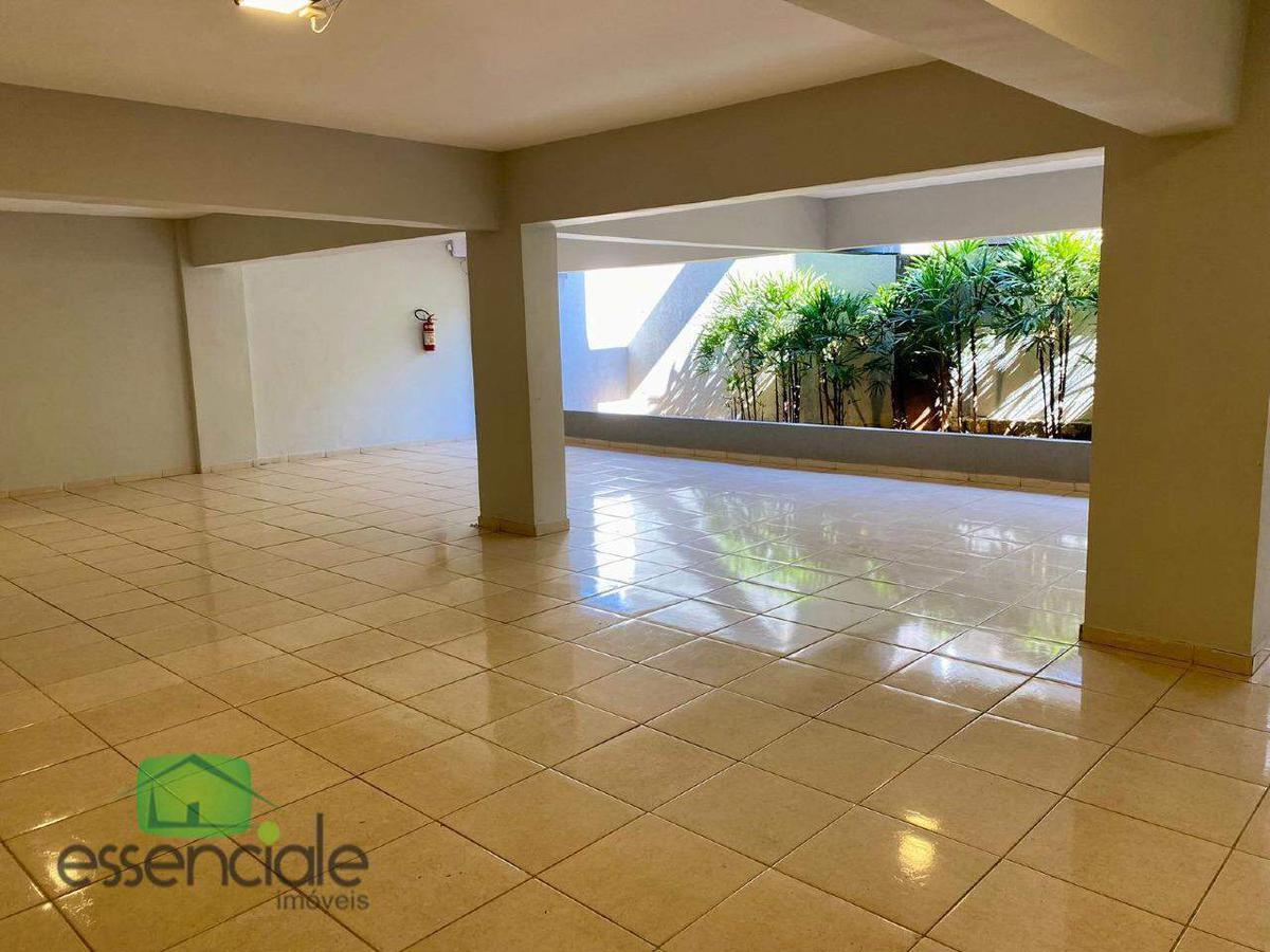 Apartamento, Europa, 2 Quartos, 1 Vaga