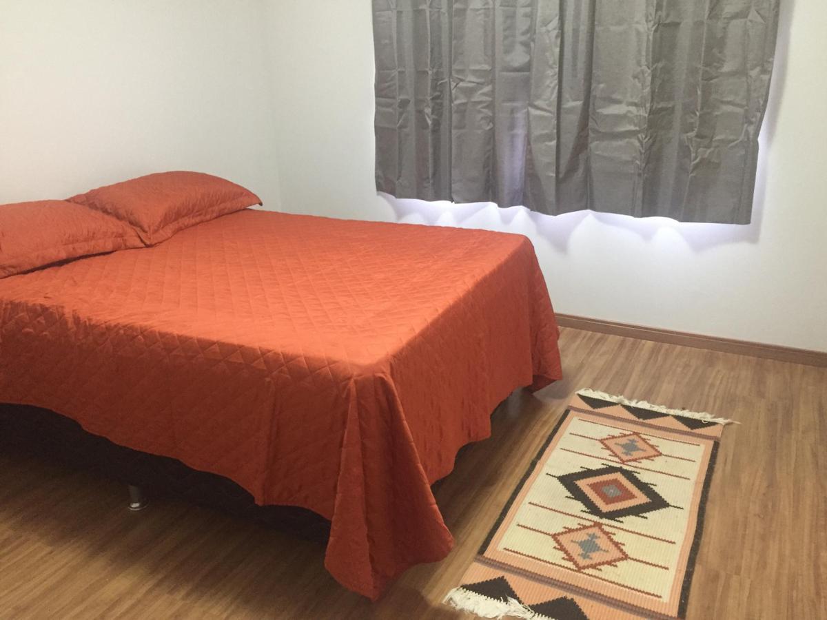 Casa, São Sebastião das Águas Claras, 3 Quartos, 3 Vagas, 1 Suíte