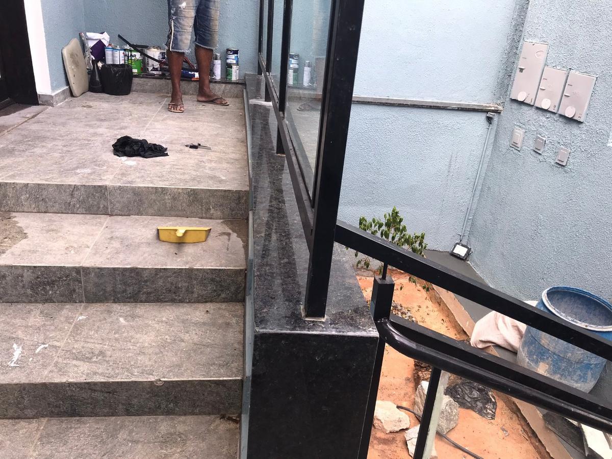 Casa Comercial, Santa Cruz, 2 Quartos, 0 Vaga, 1 Suíte