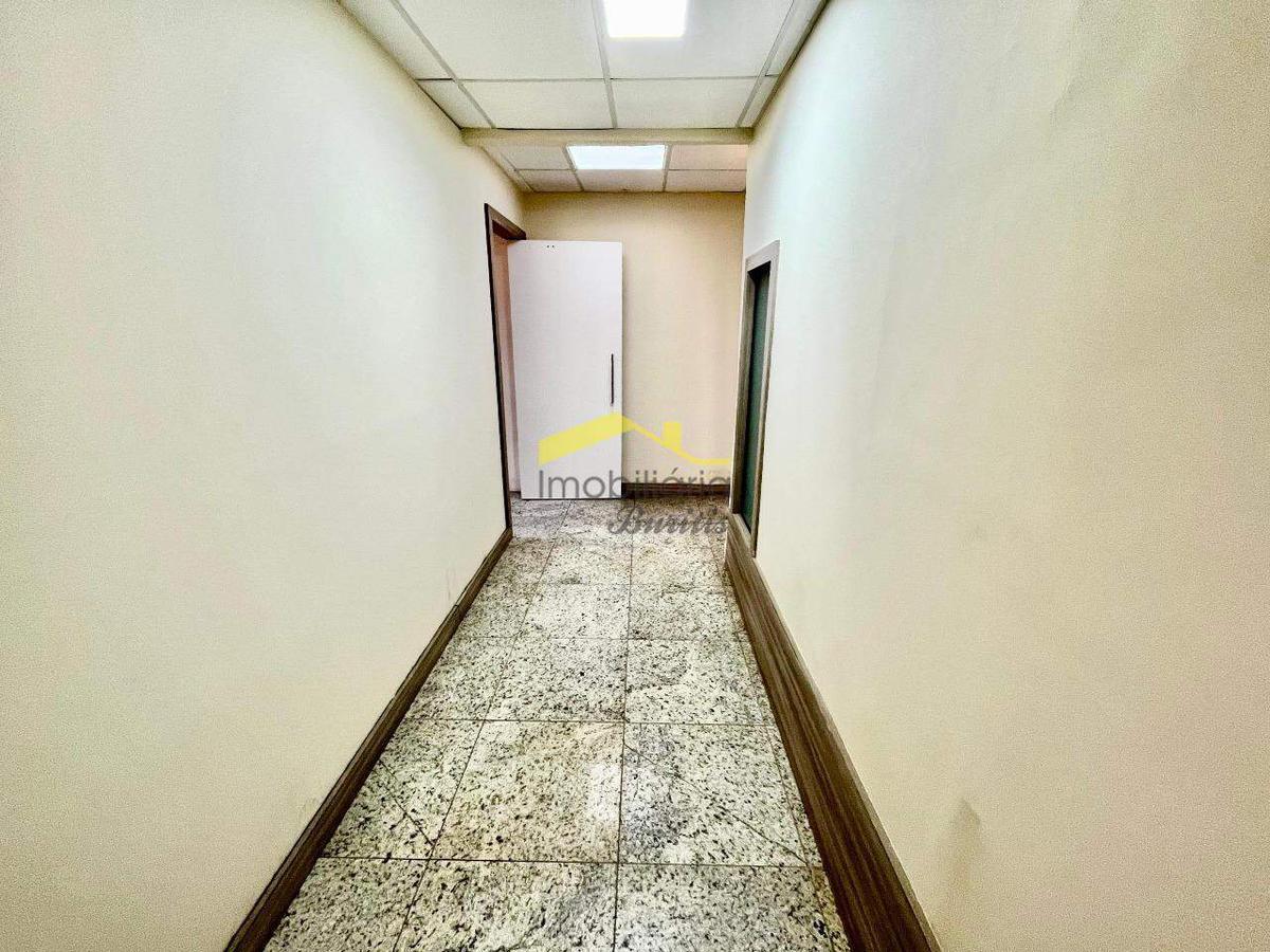 Sala, Estoril, 4 Vagas