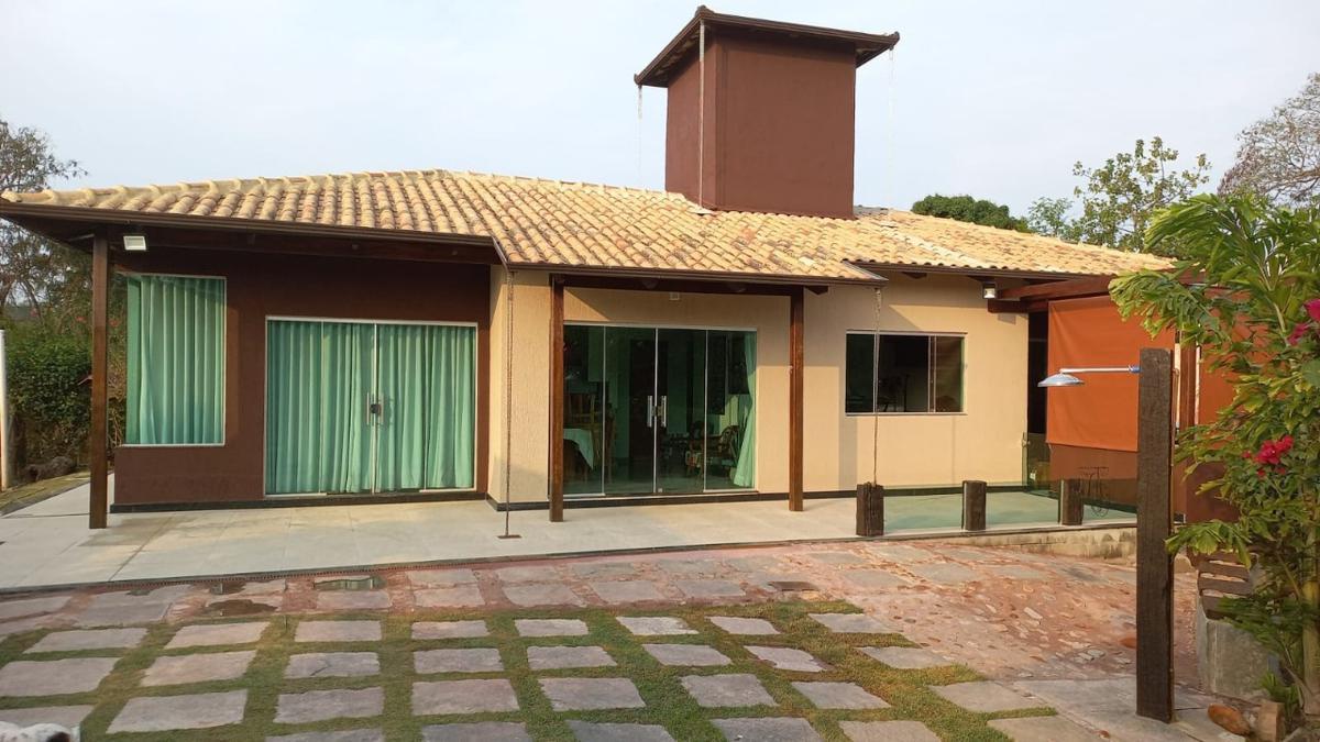 Fazenda, Condomínio Solar das Palmeiras, 3 Quartos, 10 Vagas, 1 Suíte