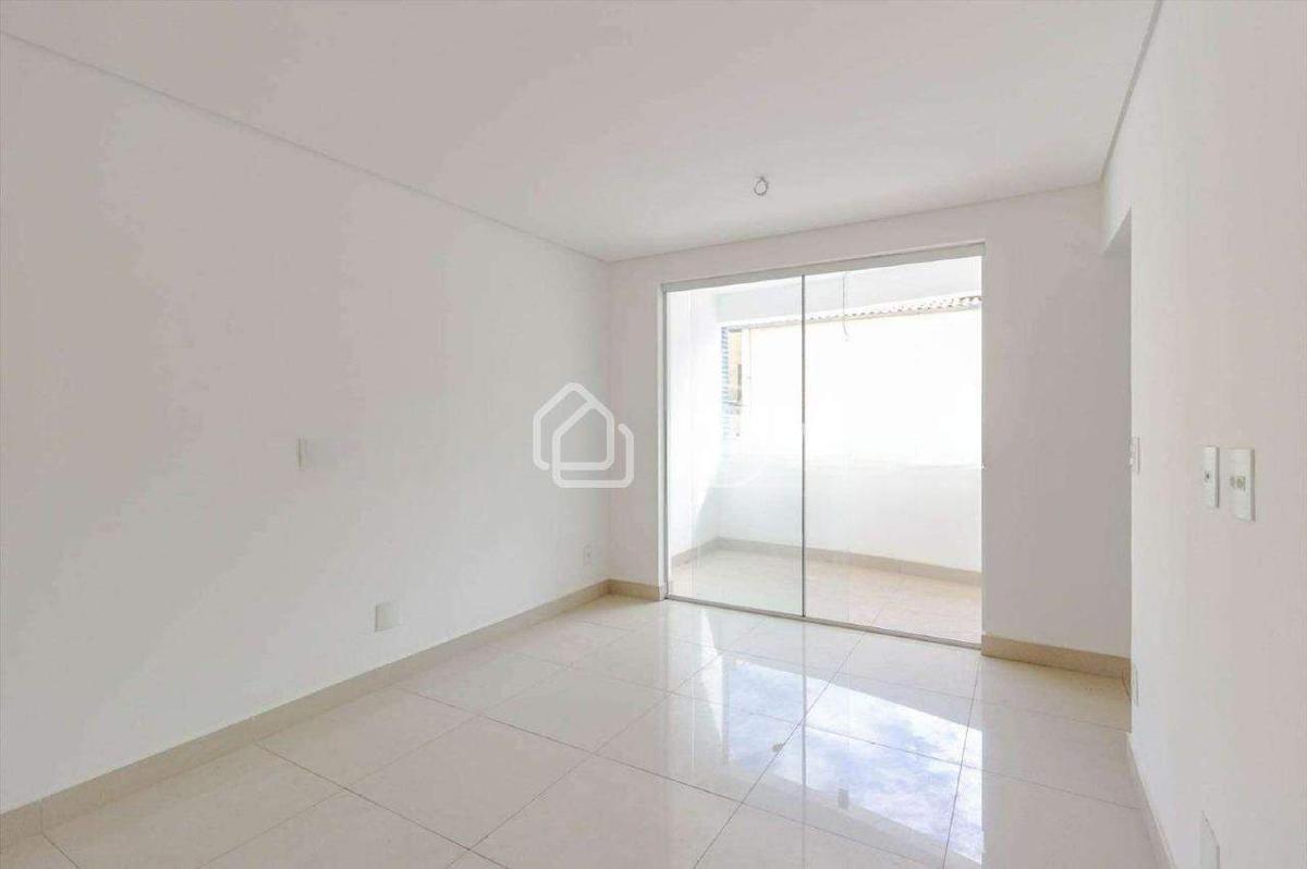 Apartamento, Serrano, 3 Quartos, 2 Vagas, 1 Suíte