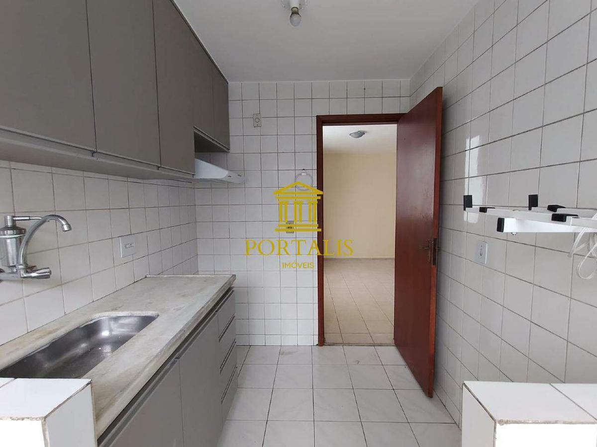 Apartamento, Floresta, 3 Quartos, 1 Vaga, 1 Suíte