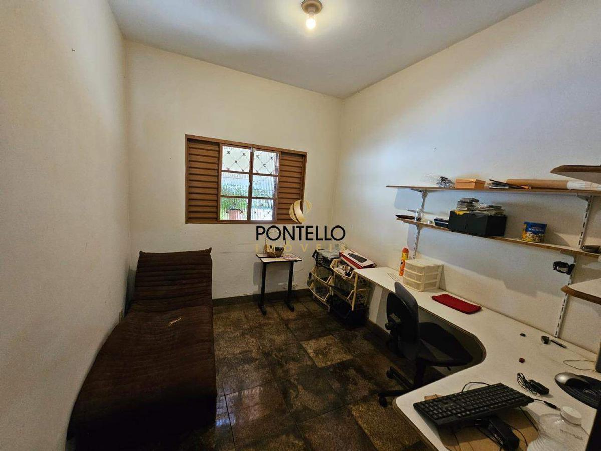 Casa, Boa Vista, 3 Quartos, 5 Vagas, 1 Suíte