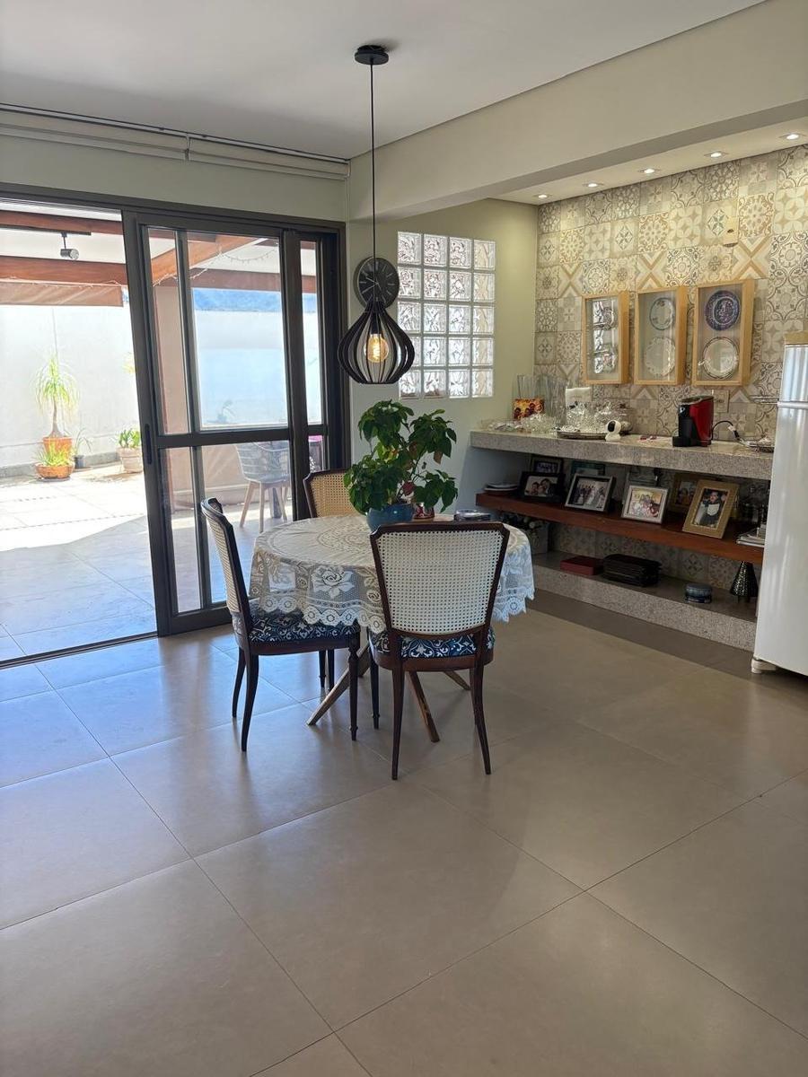 Apartamento, Vale dos Cristais, 4 Quartos, 3 Vagas, 2 Suítes