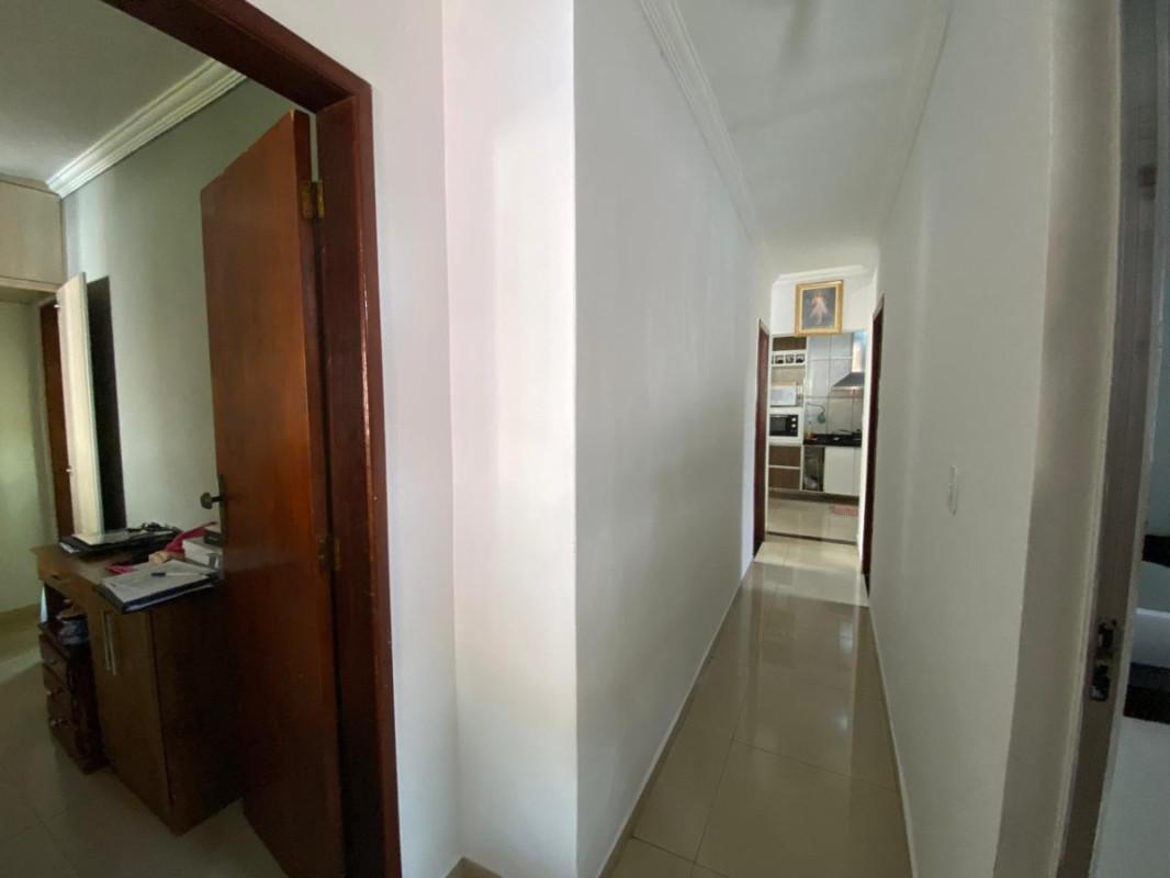 Casa, Estrela do Oriente, 3 Quartos, 2 Vagas, 1 Suíte