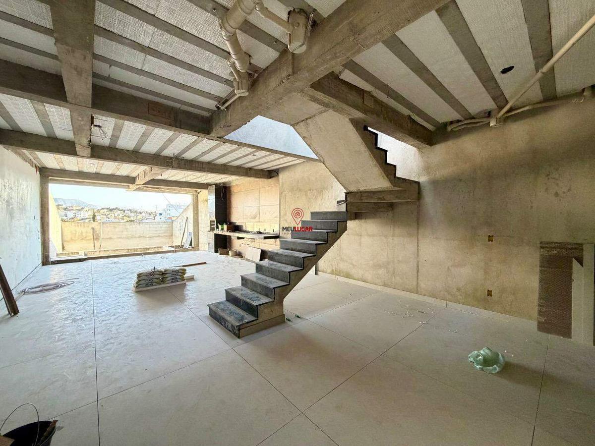 Casa, Masterville, 3 Quartos, 3 Vagas, 1 Suíte