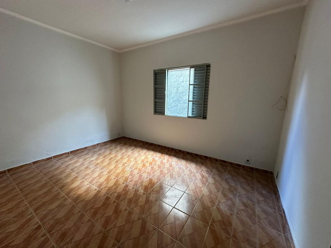 Casa, Pinheiros, 2 Quartos, 1 Vaga