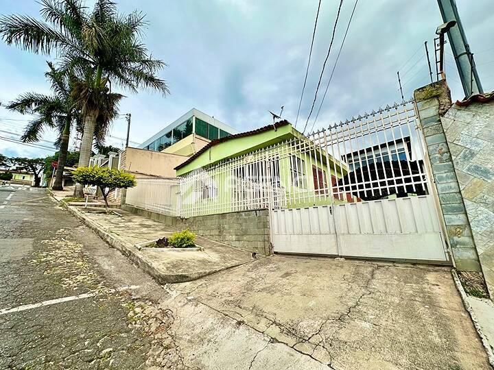 Casa, Santa Maria, 3 Quartos, 0 Vaga, 0 Suíte