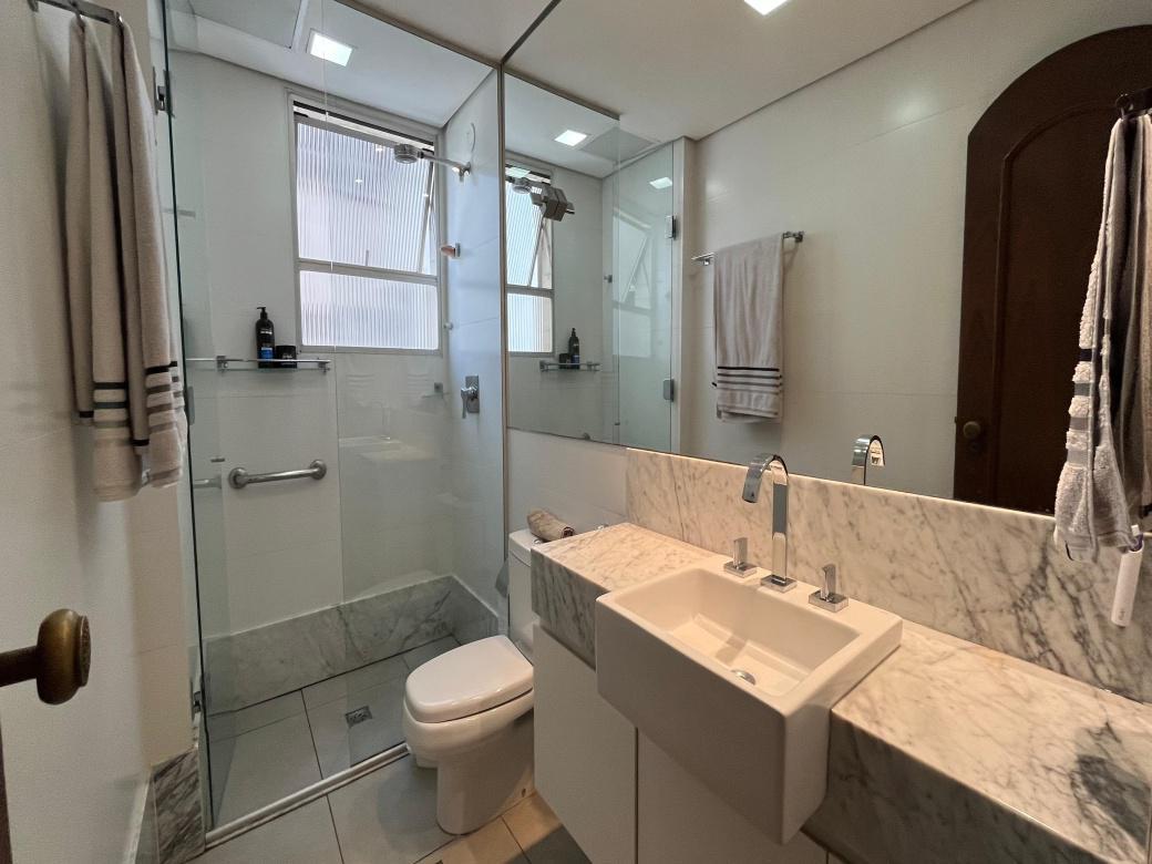 Apartamento, Savassi, 4 Quartos, 2 Vagas, 1 Suíte