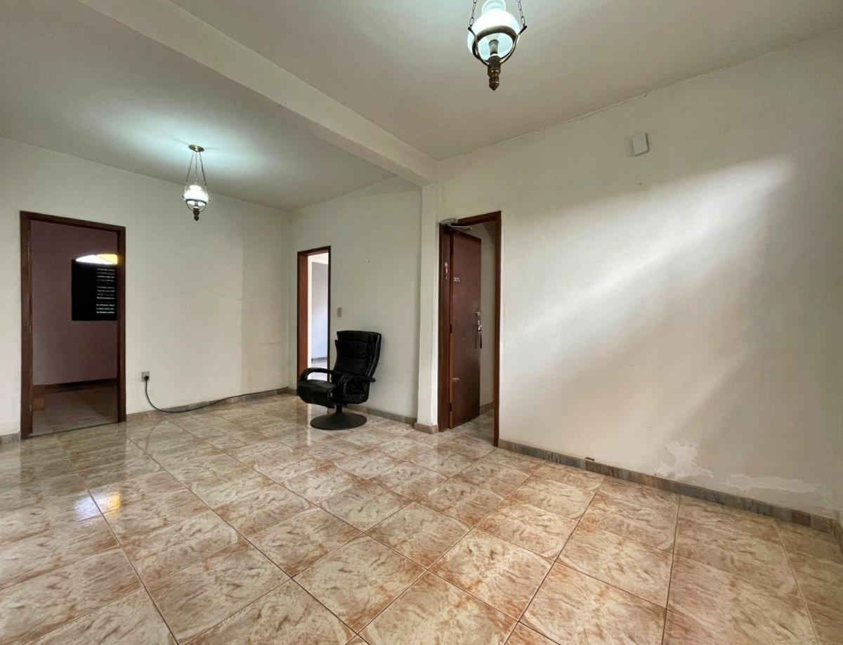 Casa, Jardim Leblon, 3 Quartos, 4 Vagas, 1 Suíte