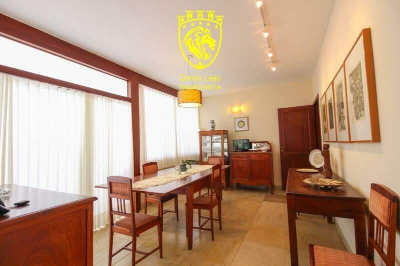 Casa, Serra, 4 Quartos, 5 Vagas, 1 Suíte