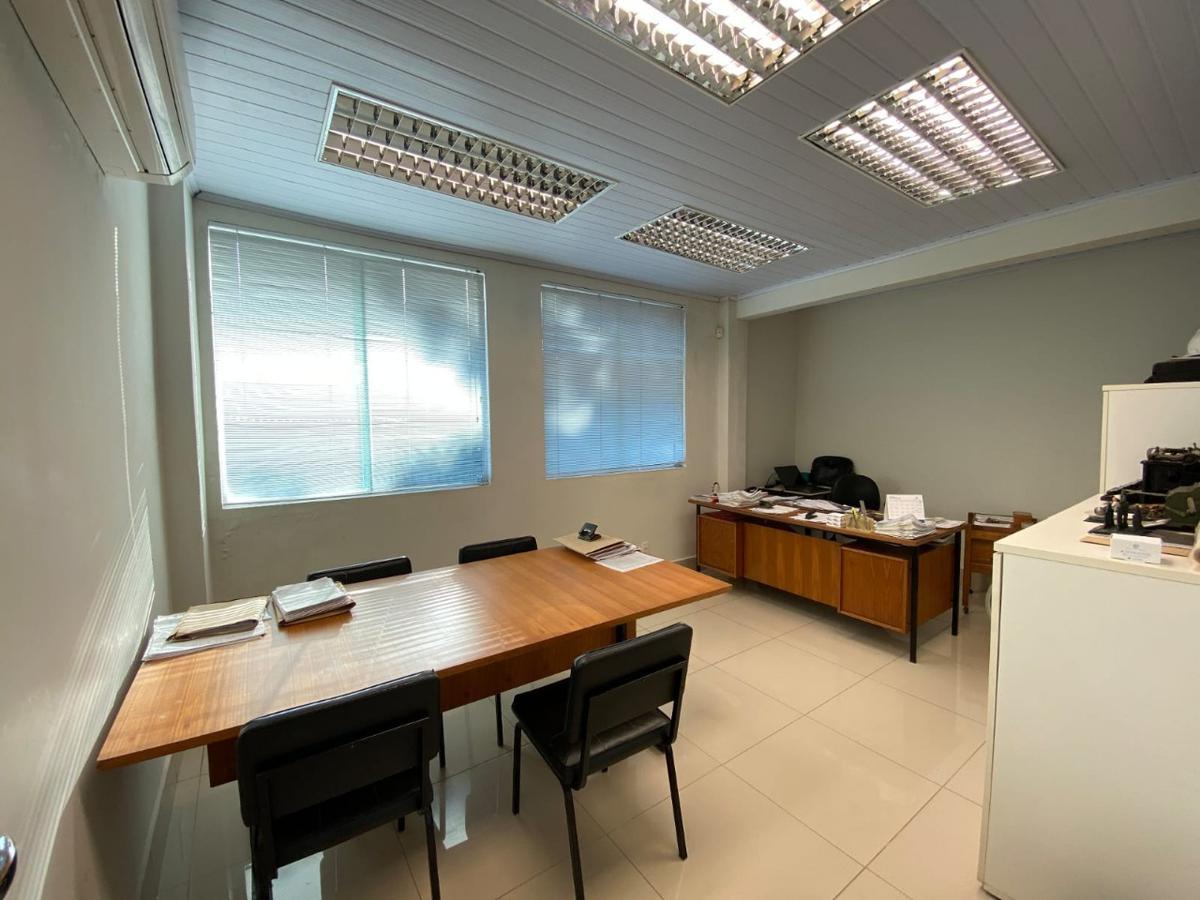 Prédio, Itapoã, 0 Quarto, 0 Vaga
