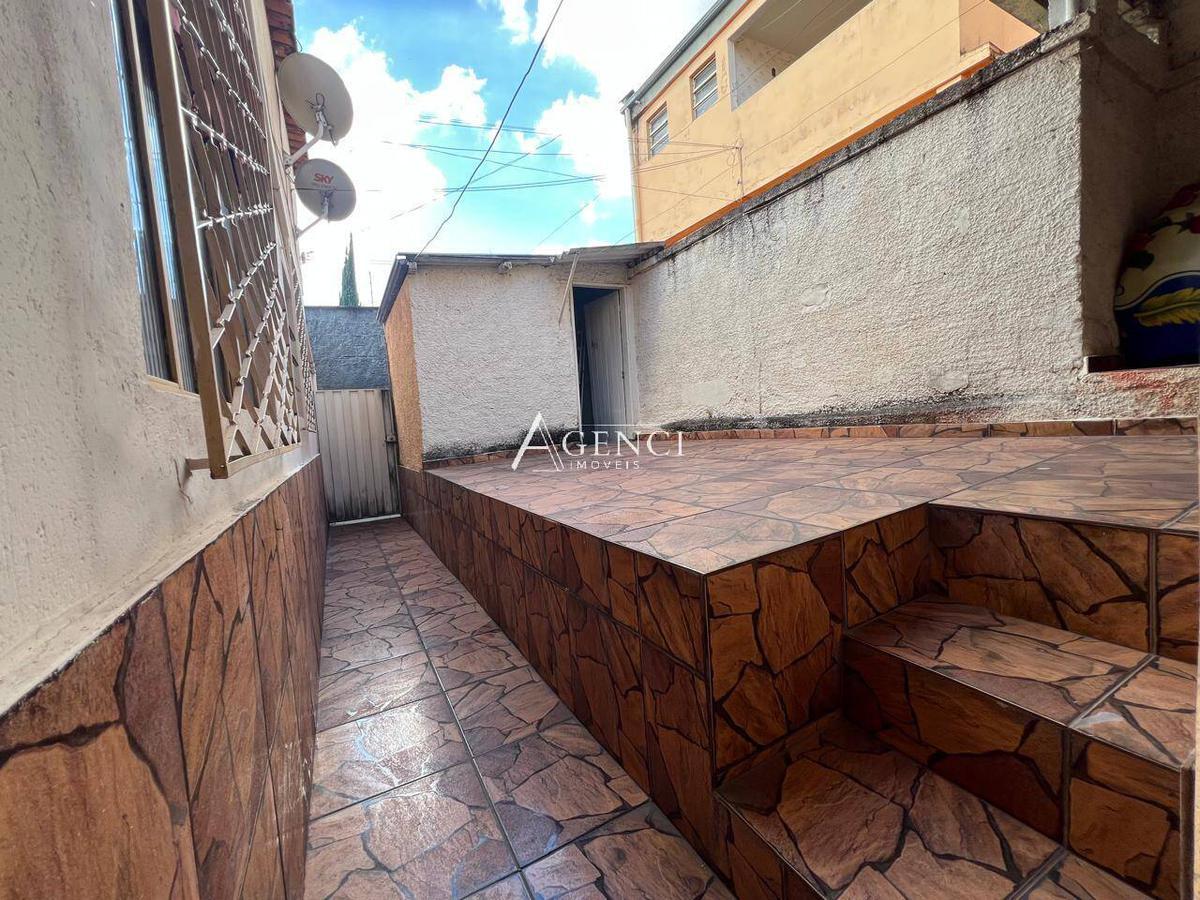 Casa, Camargos, 3 Quartos, 0 Vaga, 0 Suíte