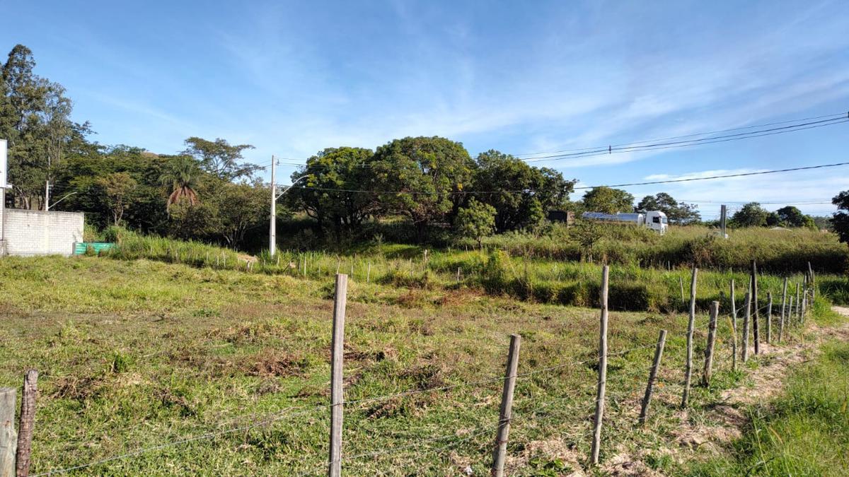 Lote, Vale do Palmital, 0 Quarto, 0 Vaga
